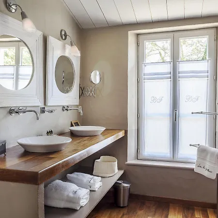 Hotel Les Bois Flottais