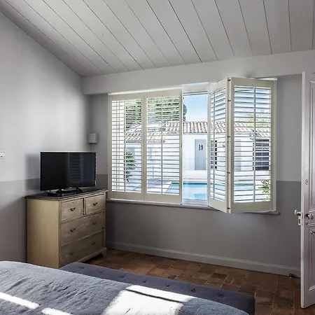 Les Bois Flottais 4* لو بوا بلاج أو ر