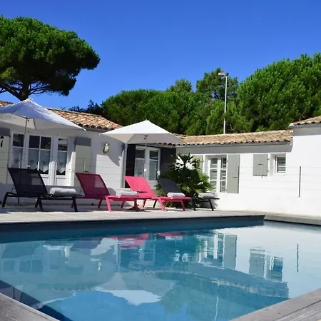 Hotel Les Bois Flottais