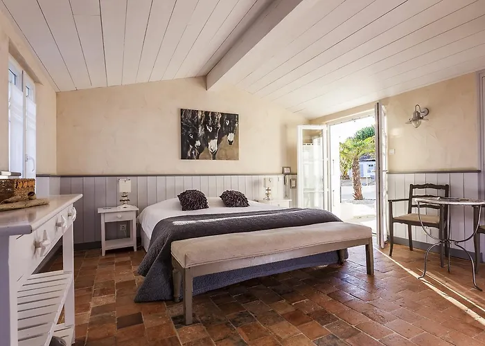 Les Bois Flottais Le Bois-Plage-en-Re