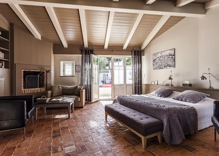 Les Bois Flottais Le Bois-Plage-en-Re