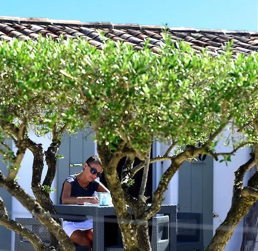 Les Bois Flottais Le Bois-Plage-en-Re